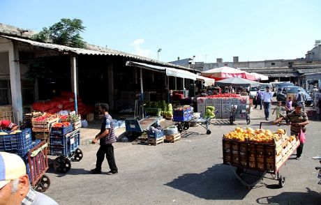 Büyükşehir Zabıta Ekiplerinden Gıda Denetimi