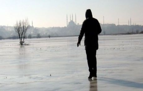 Serhat Boyu Buzdan Şehre Döndü