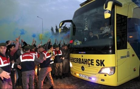 Fenerbahçe'de Gelmeyene Ceza!