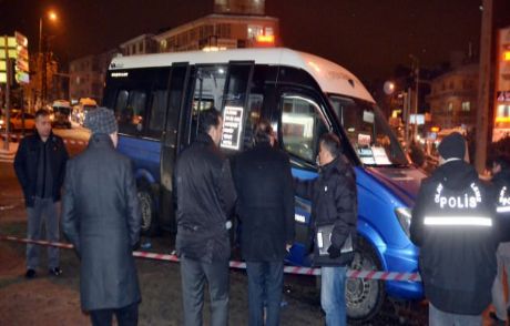 'neden Güldün' Tartışması Kanlı Bitti