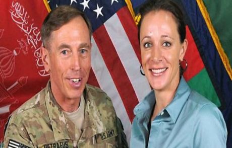 Çuvalcı Paşa Yandı: Petraeus Yargılanmalı