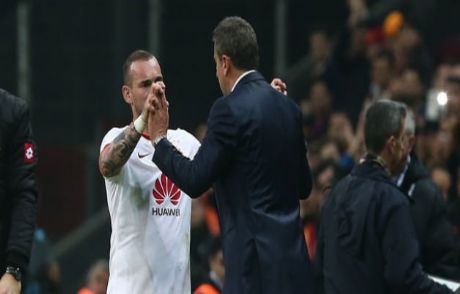 Hamzaoğlu'ndan Sneijder Teşekkürü!