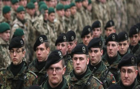 Almanya, Irak'a Asker Gönderecek