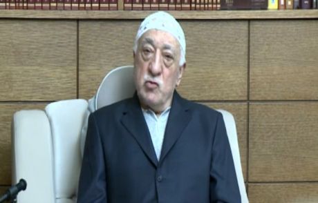 Gülen Son Sohbetini Ağlayarak Terk Etti