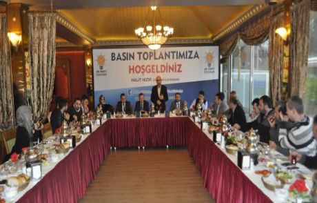 Akp Üsküdar Yeni Yönetimi Medya İle Tanıştı