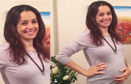 Özgü Namal'dan Hamilelik Pozu