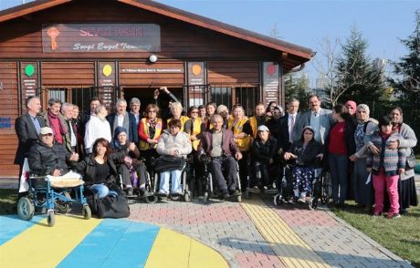 Engelli Çocuklar Sevgi Parkı'nda Buluştu