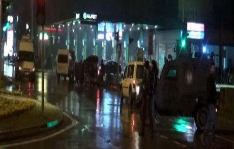 Adana'da Polisi Alarma Geçiren Araç!