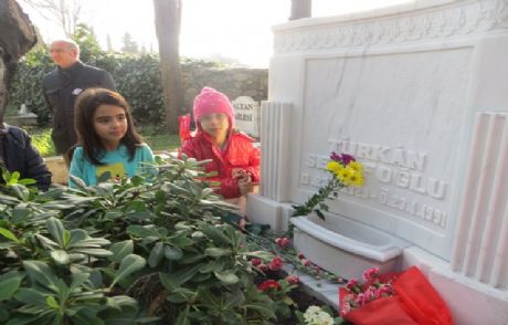 Türkan Sedefoğlu Törenle Anıldı