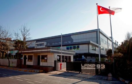 Lamp 83, Büyümeye Devam Ediyor
