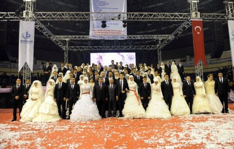 Bağcılar'da Bir Yılda 12 Bin 500 Kişi Evlendi