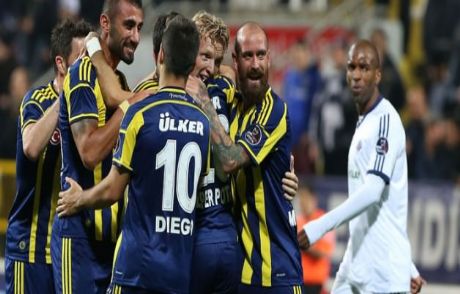 Fenerbahçe, Kasımpaşa'yı 3-0 Yendi