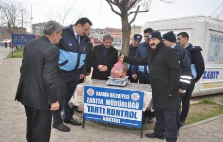 Zabıta Ekipleri Terazi Denetiminde