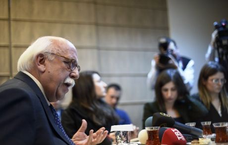 'eğitim Yapboz Tahtasına Dönmüş Değil'