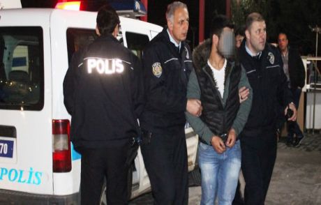 Av Tüfeğiyle Annesini Öldürdü!