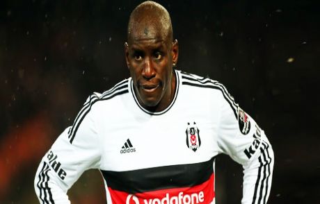 Demba Ba İsyan Etti!