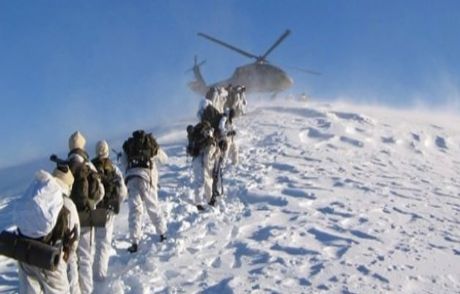 Uludere'de Askere Gaz Bombalı Taşlı Saldırı