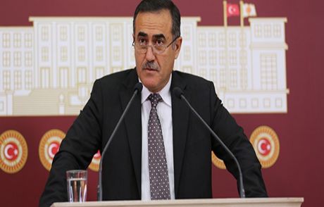 İhsan Özkes: Söz Verdim Konuşamam
