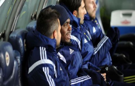 Oyuna Giremeyen Emenike Olay Çıkardı!
