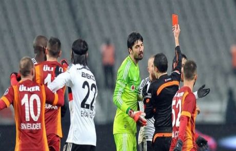 Beşiktaş, Bu Sezon 7. Kırmızı Kartını Gördü