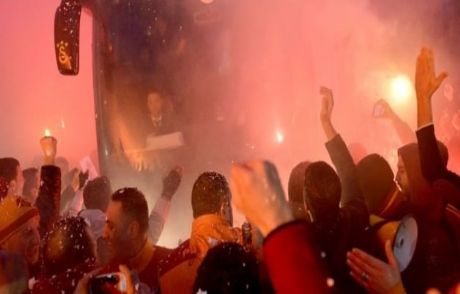 G.saray'a Florya'da Meşaleli Karşılama