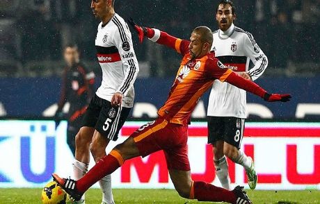 Derbiye Aslan Pençesi!