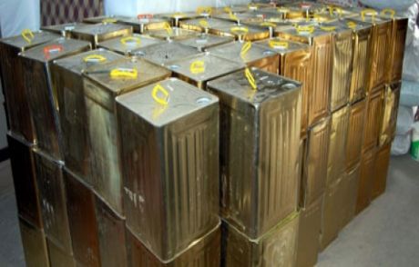Ağrı'da 22 Ton Kaçak Bal Ele Geçirildi