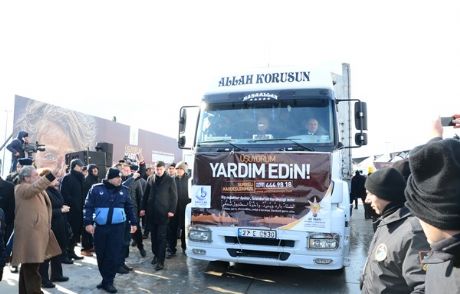üşüyorum, Yardım Edin Tırları Yola Çıktı