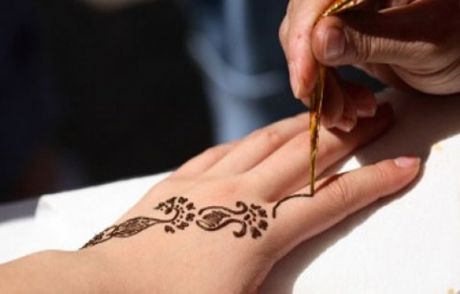 Diyanet'ten Geçici Dövme Fetvası