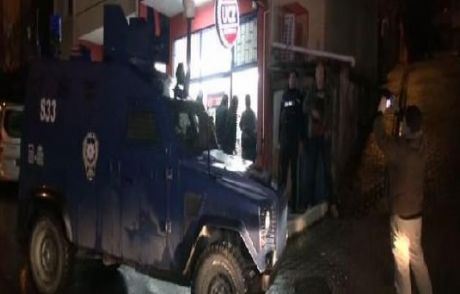 Kar Maskeli Genç, Silahla Market Soydu