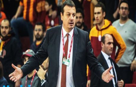 Ataman, Oyuncusunu Tokatladı