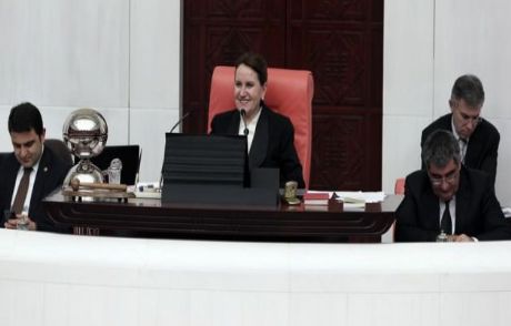 Akşener: Kendinizi Tebrik Edebilirsiniz