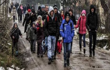 Kosovalılar Ab'ye Göç Ediyor