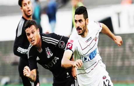 Beşiktaş'ta Sol Bek Kalmadı!