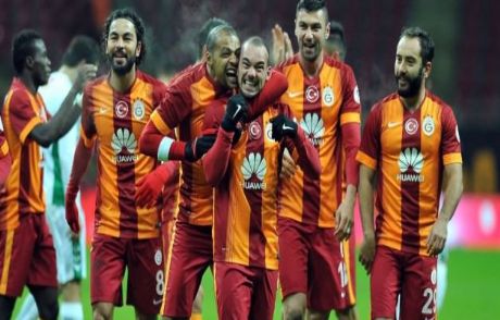 Arena'da Tek Devrelik Şov!