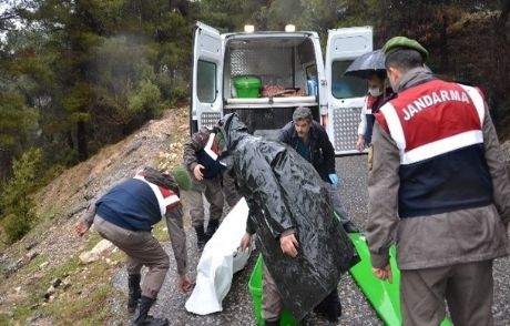 Üniversiteli Kız Yakılarak Öldürüldü