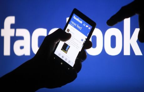 Facebook'tan Büyük Açık!