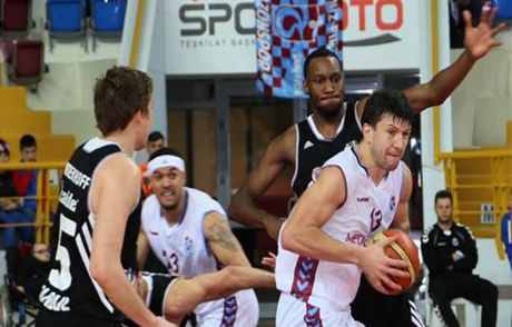 Beşiktaş'a Bir Darbe De Trabzon'dan