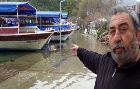 Kanal Taştı, Tekneler İskeleye Çıktı