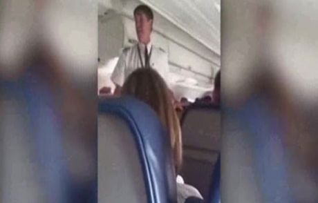 Uçakta Panik: Pilot Kapıda Kaldı