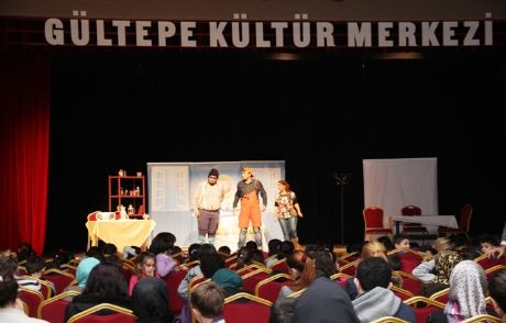 Kültür Sanat Rüzgârı Esmeye Devam Ediyor