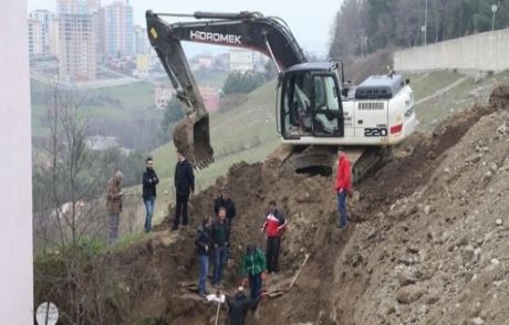 Hafriyat Kazısında Tarihi Çocuk Mezarı Bulundu