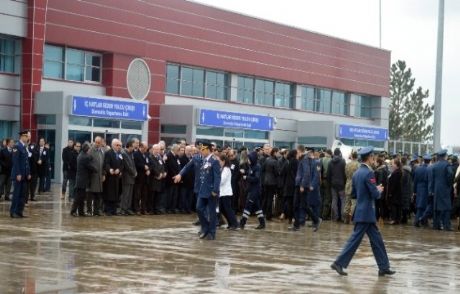 Şehit Pilotlar Son Kez Görev Yerlerinde