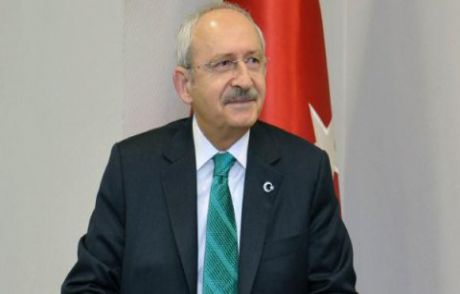 Kılıçdaroğlu, Beşiktaş'ı Kutladı