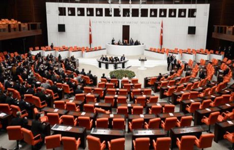Meclis Tuvaletinde Taciz Skandalı