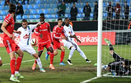 Beşiktaş, Çaykur Rizespor'la Yenişemedi