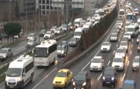 Okullar Açıldı İstanbul'da Trafik Felç