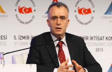 Maliye'nin Kritik İsmi İstifa Etti