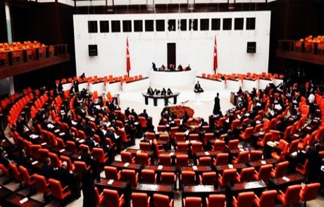 'iç Güvenlik Paketi' 1 Hafta Ertelendi