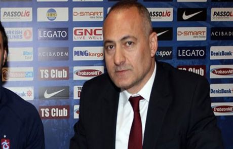 Trabzonsporlu Yönetici Futbolculara Patladı